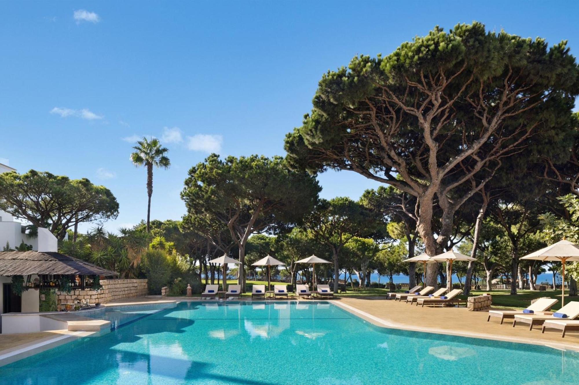 Pine Cliffs Residence, A Luxury Collection Resort, Algarve Albufeira Bagian luar foto