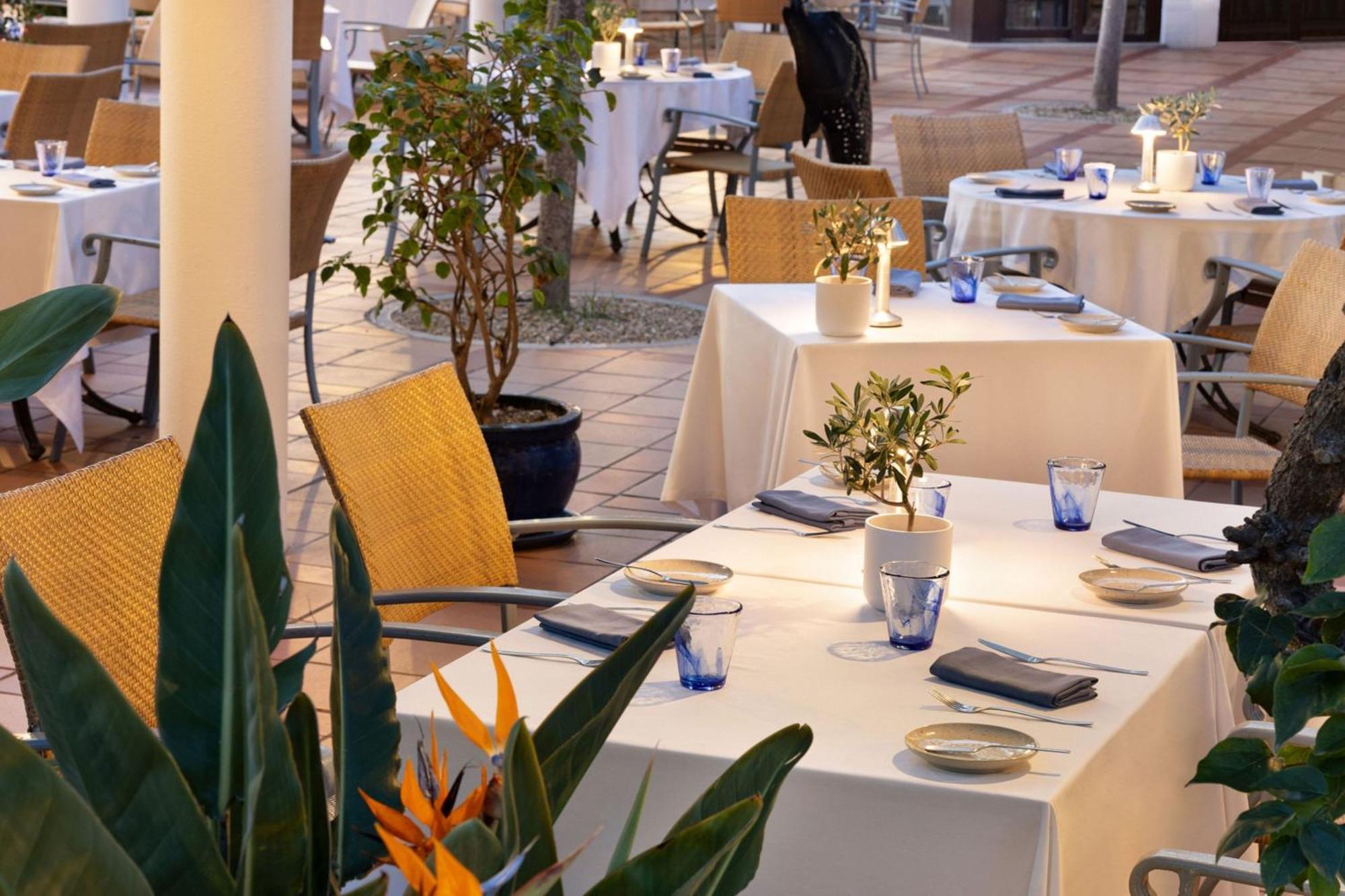 Pine Cliffs Residence, A Luxury Collection Resort, Algarve Albufeira Bagian luar foto