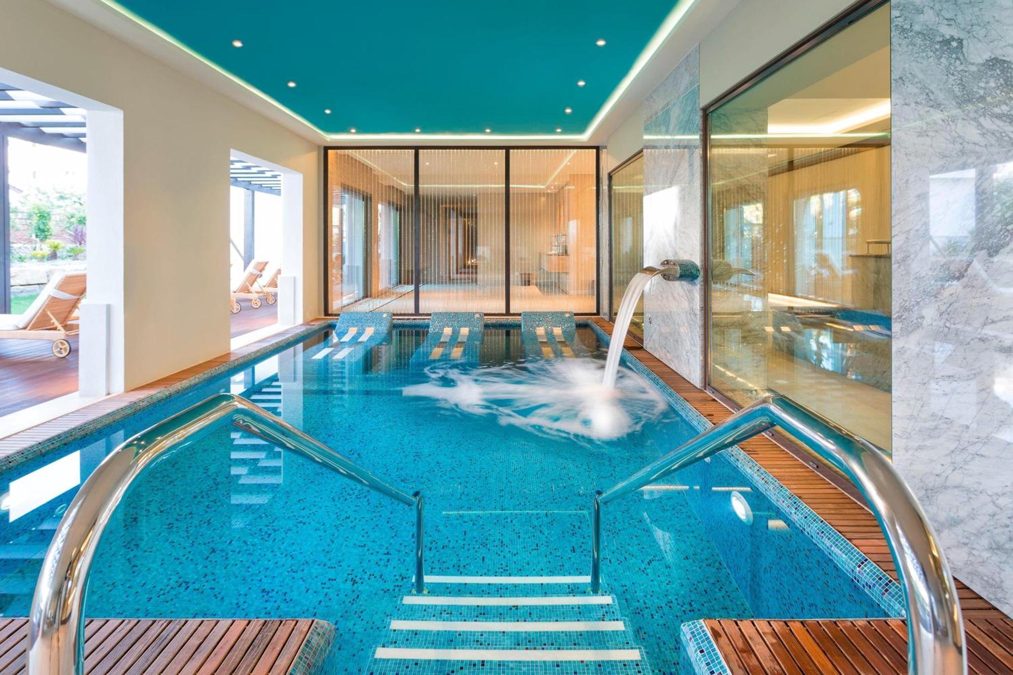 Pine Cliffs Residence, A Luxury Collection Resort, Algarve Albufeira Bagian luar foto