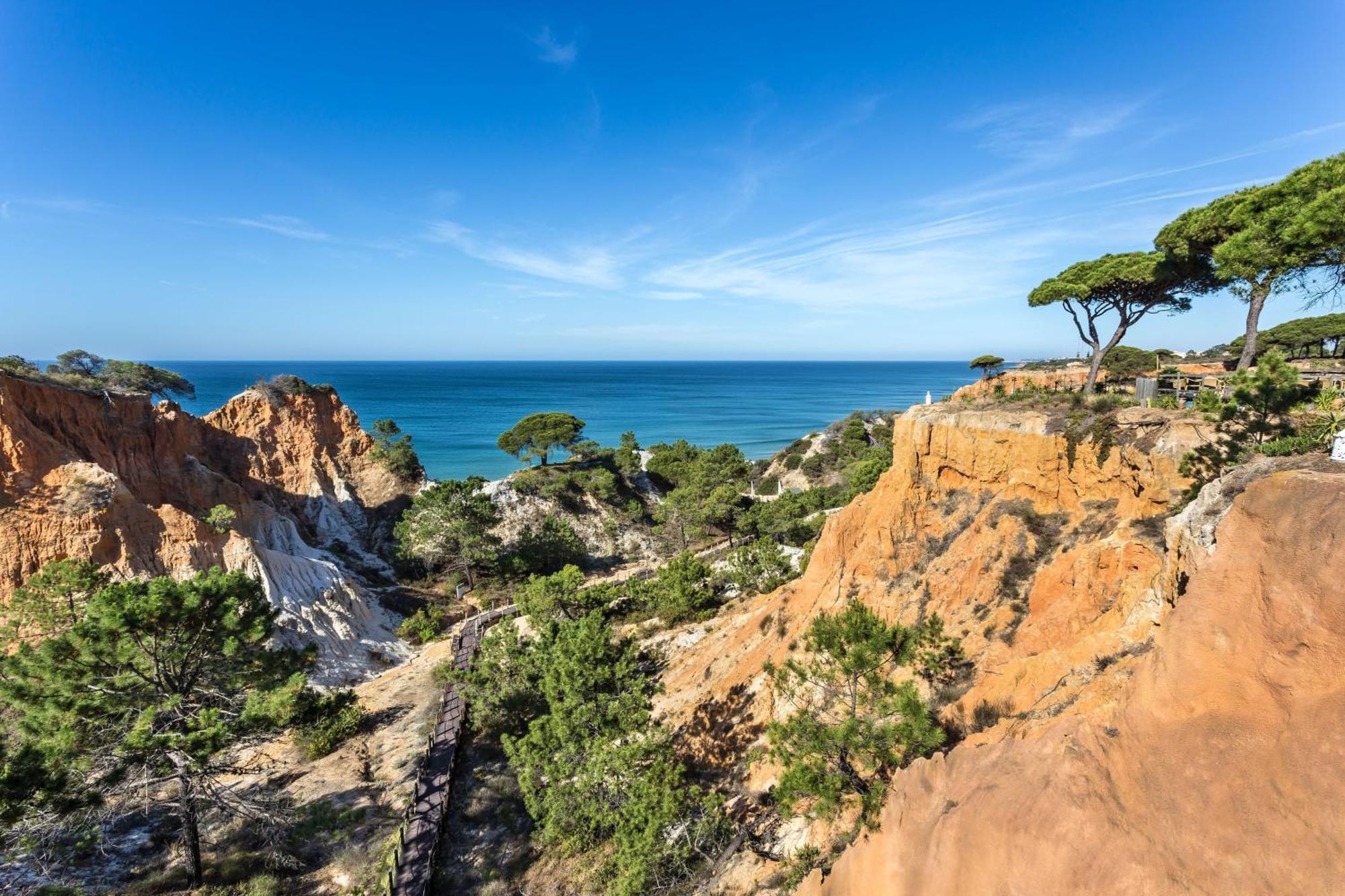 Pine Cliffs Residence, A Luxury Collection Resort, Algarve Albufeira Bagian luar foto