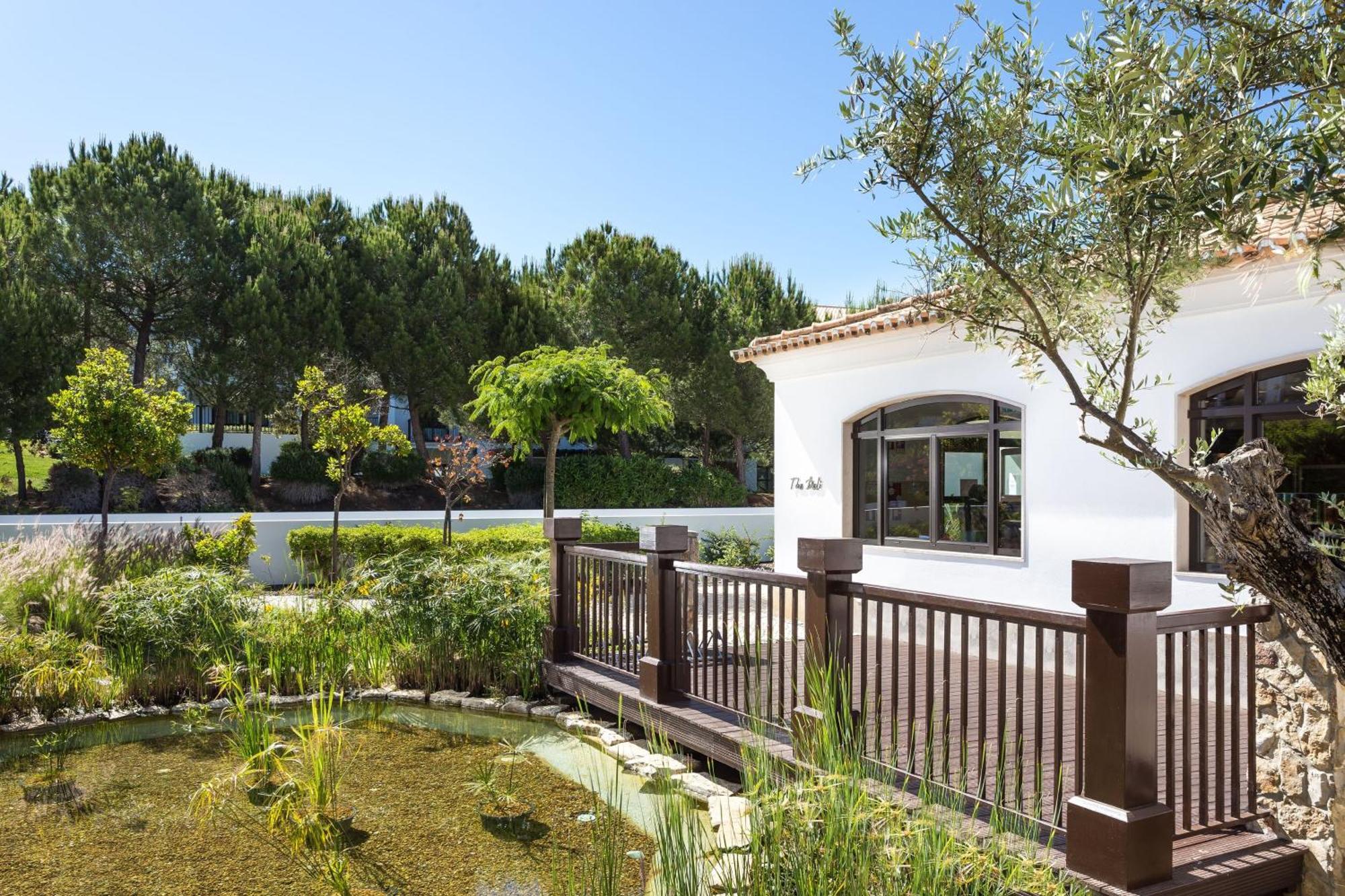Pine Cliffs Residence, A Luxury Collection Resort, Algarve Albufeira Bagian luar foto